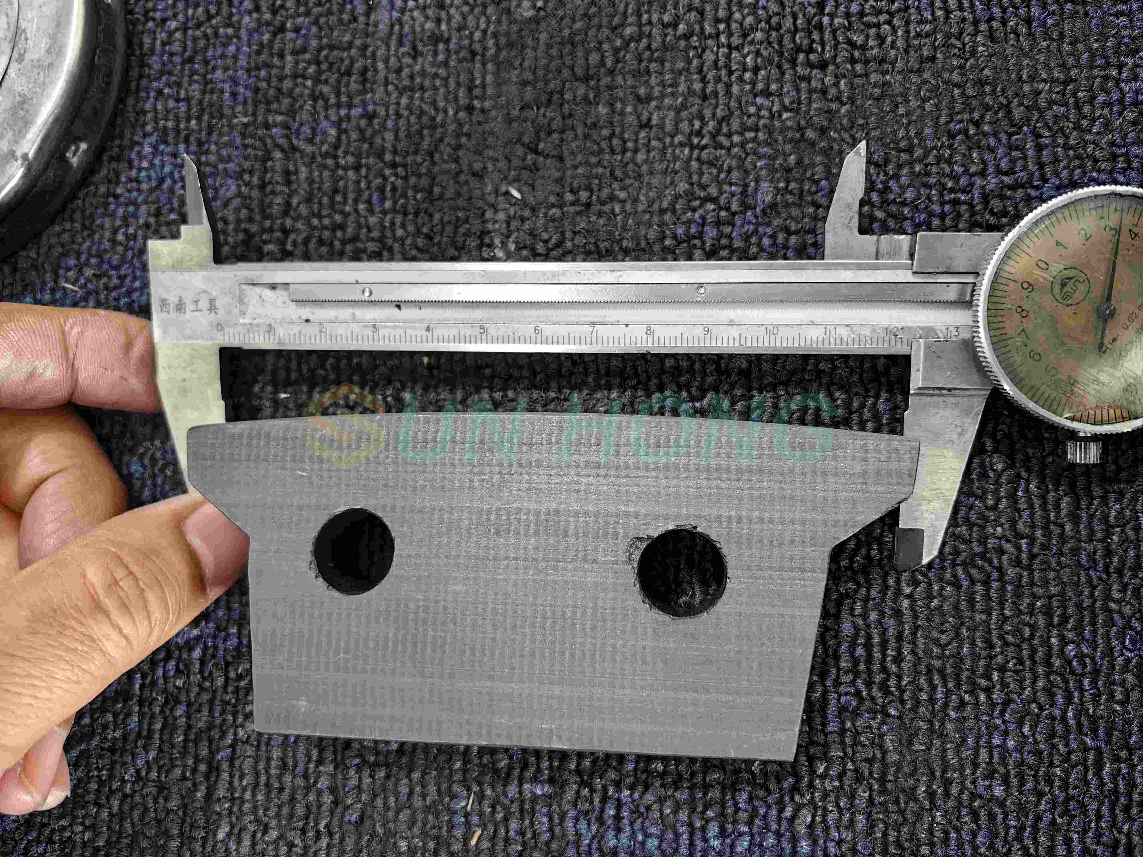 Vacuum Suction Roll Seal Pe UHMW Graphite Sealing End Deckle