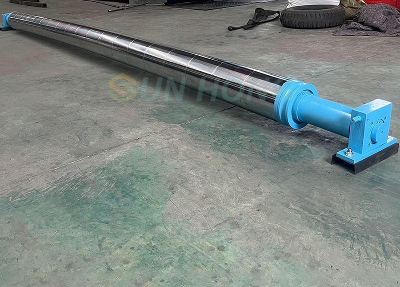 Bow Curved Roll untuk Mesin Kertas