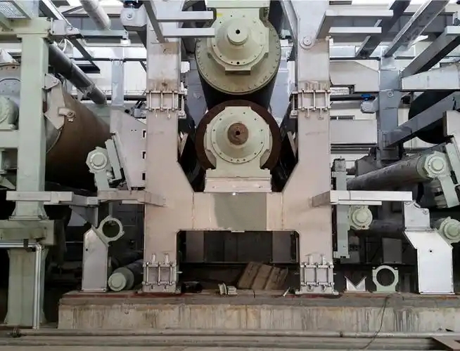 Pengoptimuman Konfigurasi Sistem Vakum dalam Bahagian Akhbar Mesin Kertas