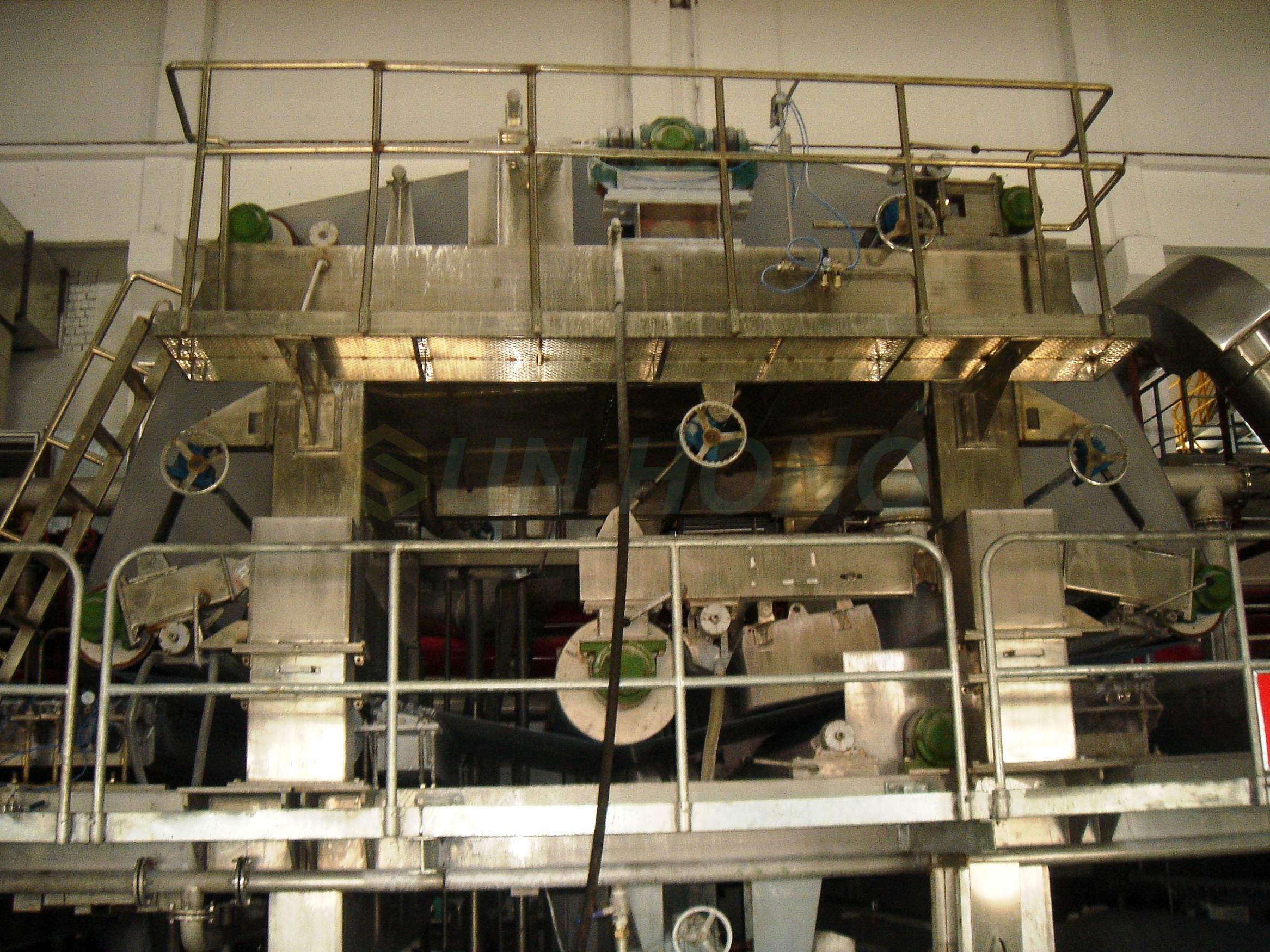 bekas atas mesin kertas