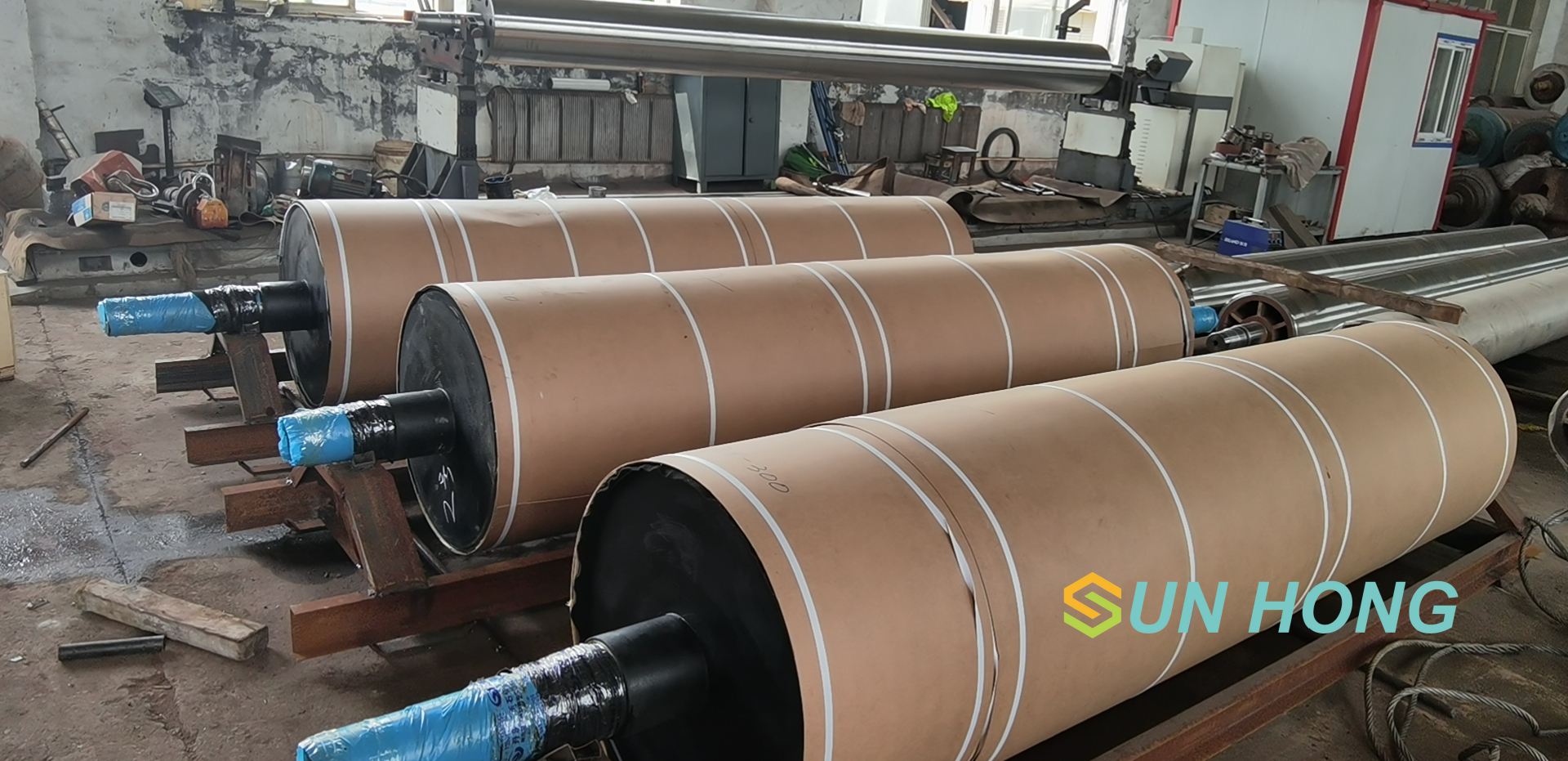 Adakah Anda Tahu Fungsi Gulungan Payudara Mesin Kertas?