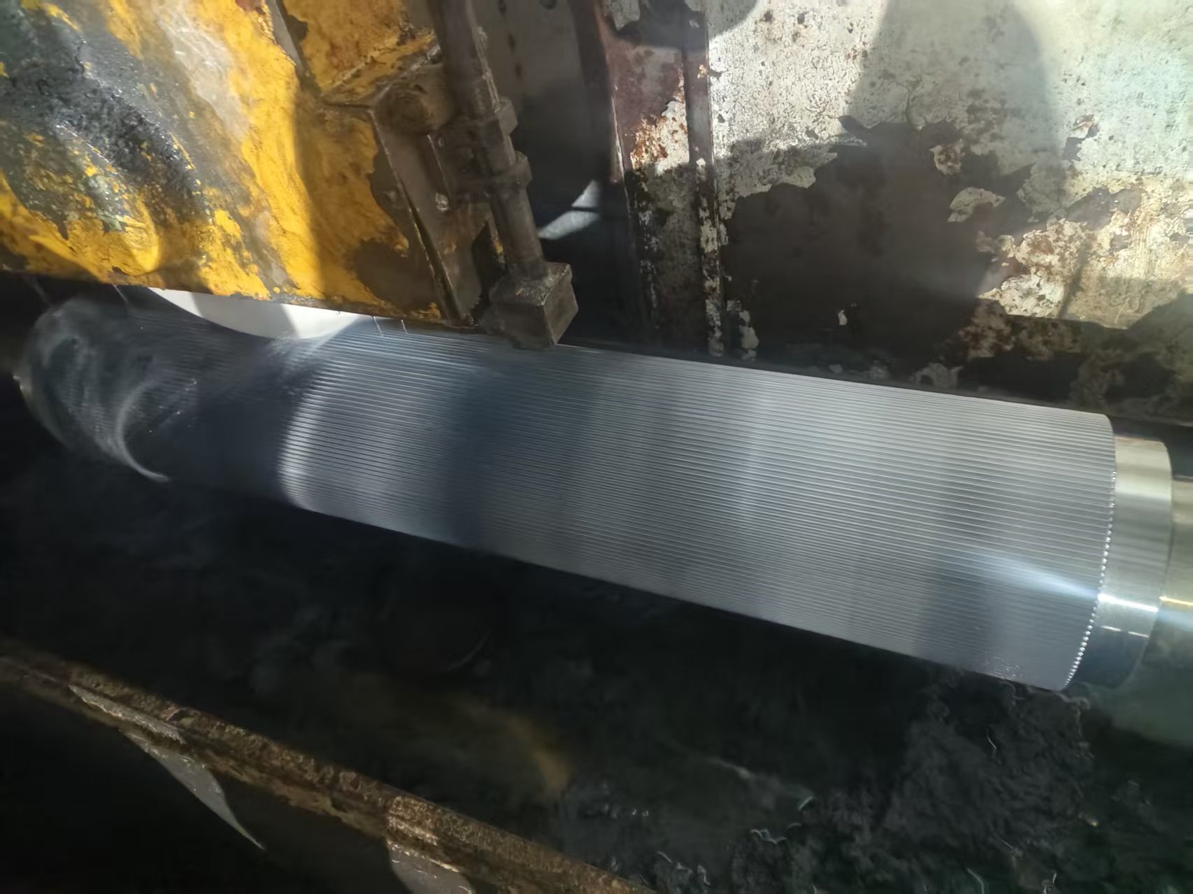 Gulung Beralun Bersalut Tungsten Carbide 